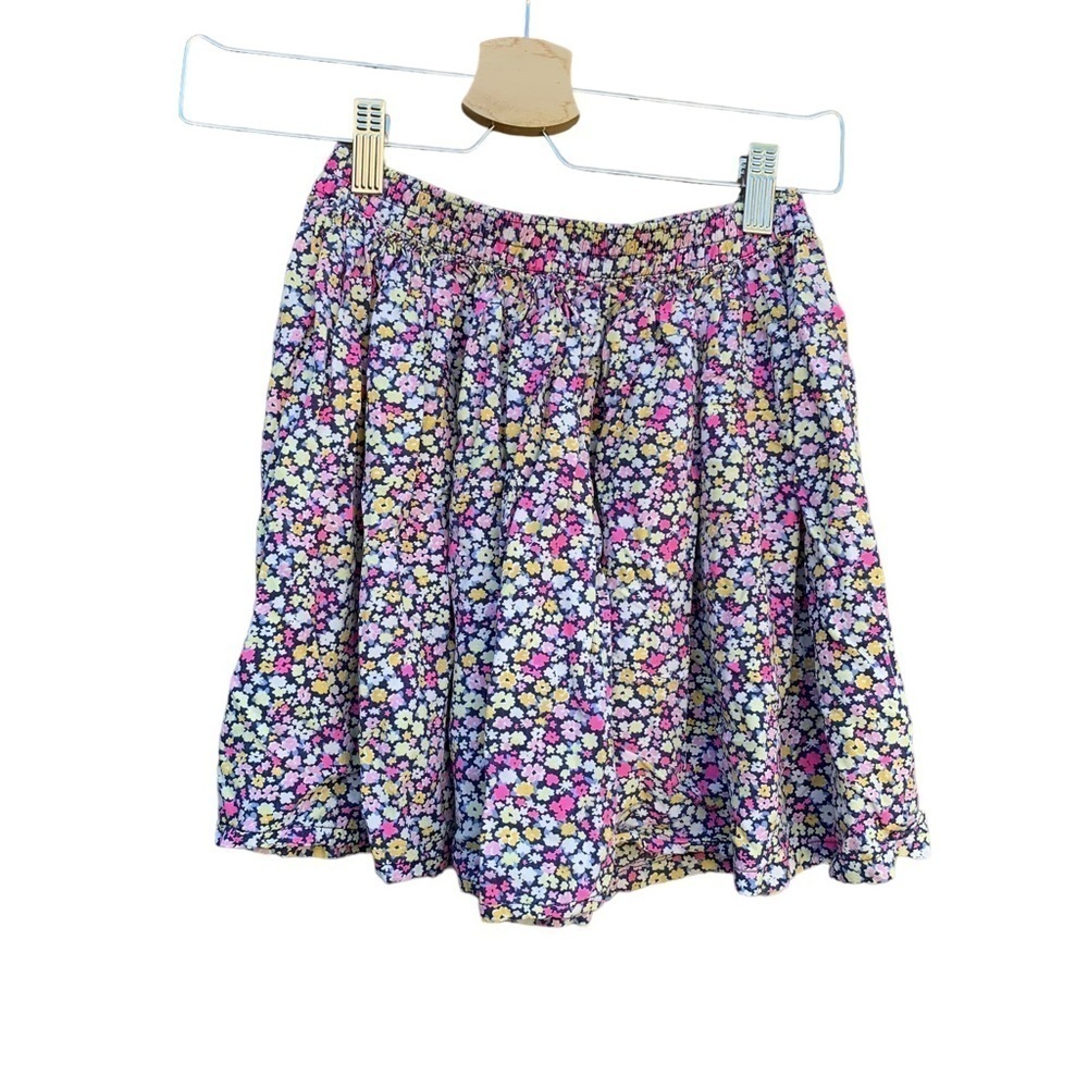 girls size 10/12 flowy floral skirt